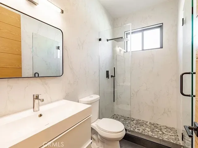5805 Bucknell Avenue, North Hollywood, California 91607