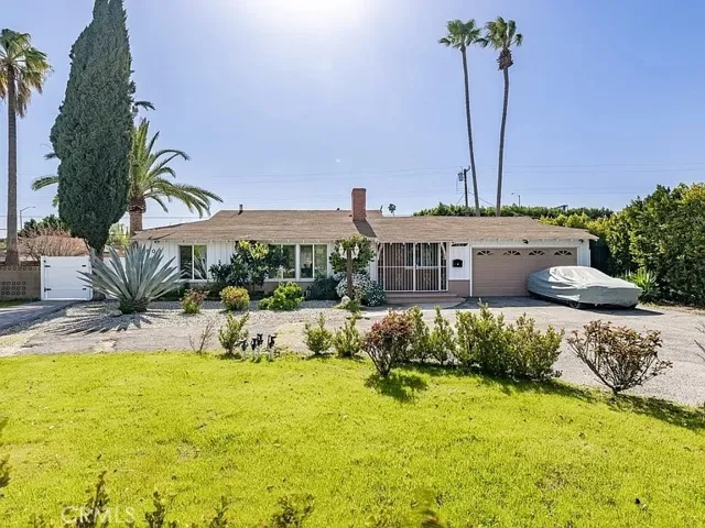 5805 Bucknell Avenue, North Hollywood, California 91607