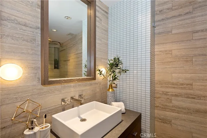 7250 Franklin Avenue 506, Los Angeles, California 90046