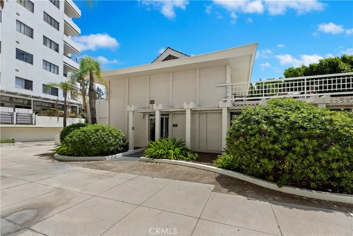 7250 Franklin Avenue 506, Los Angeles, California 90046