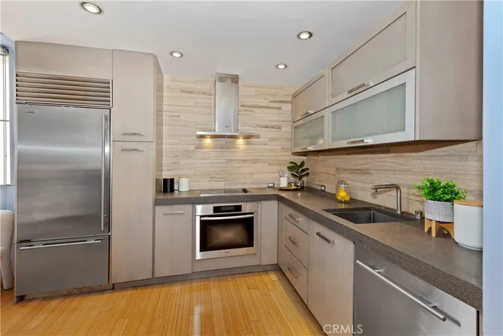7250 Franklin Avenue 506, Los Angeles, California 90046