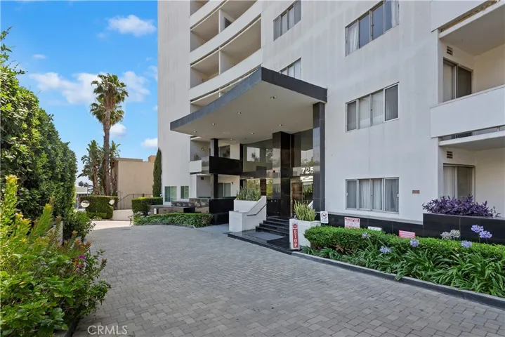 7250 Franklin Avenue 506, Los Angeles, California 90046