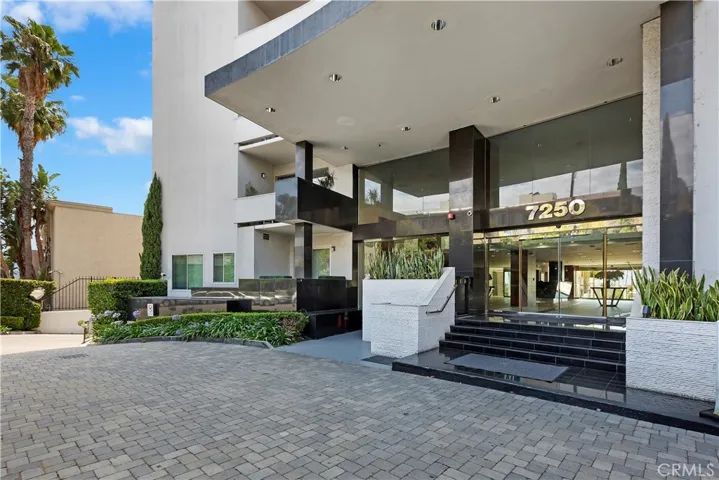 7250 Franklin Avenue 506, Los Angeles, California 90046