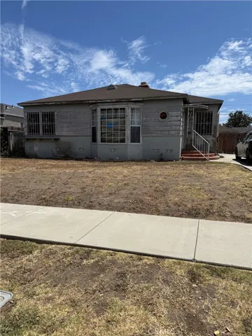 806 W 108th, Los Angeles, California 90044