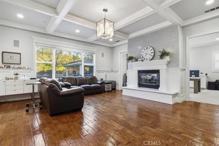 4282 Hidden Oaks, Yorba Linda, California 92886