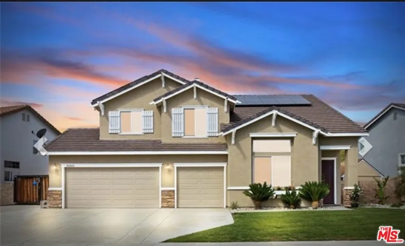Beautiful 5 bed/3bath Pool/RV