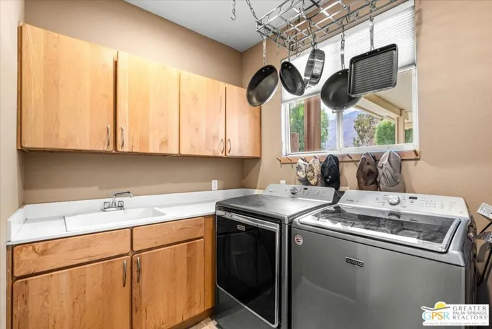 227 N Luring Drive, Palm Springs, California 92262