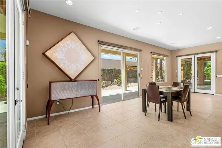 227 N Luring Drive, Palm Springs, California 92262