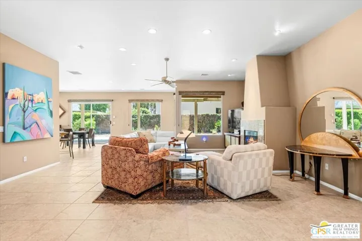 227 N Luring Drive, Palm Springs, California 92262