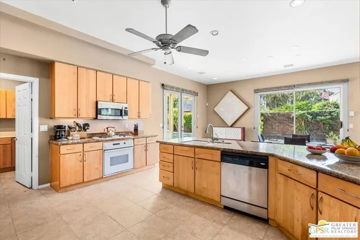 227 N Luring Drive, Palm Springs, California 92262