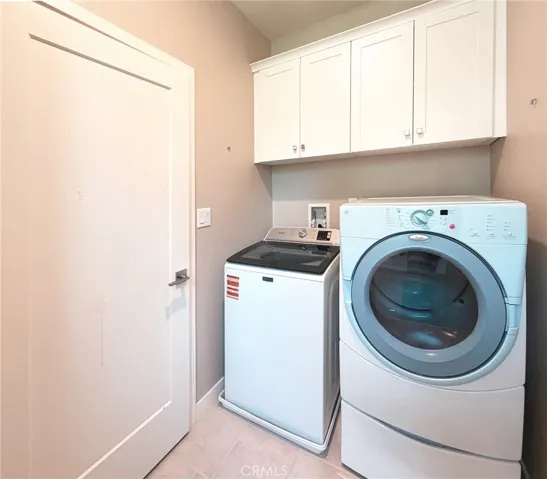 22 Noble, Pomona, California 91766