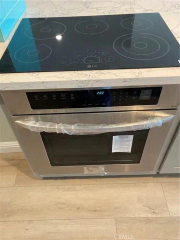 Oven/Cooktop
