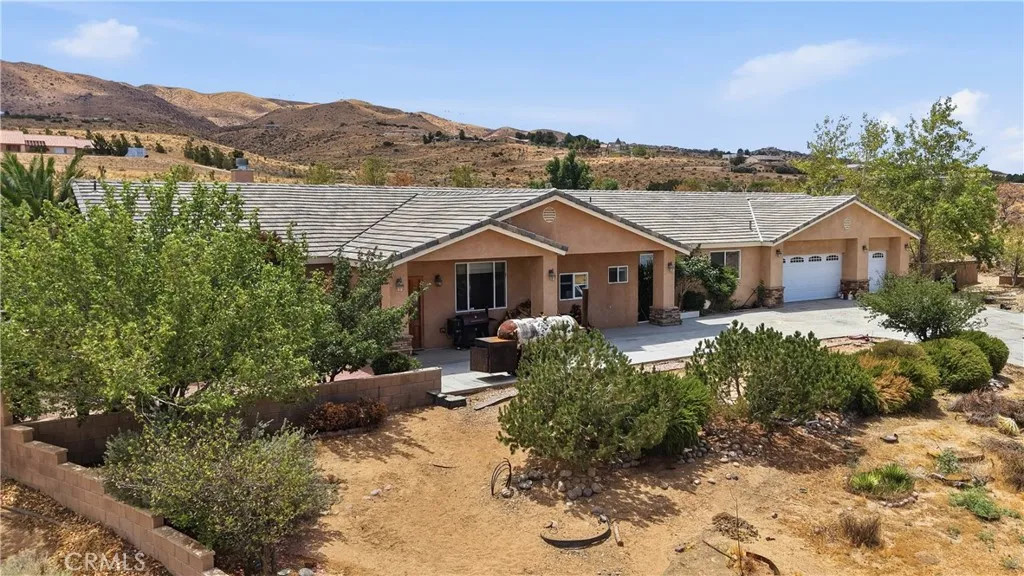 26475 Horizon, Apple Valley, California 92308 — photo 4