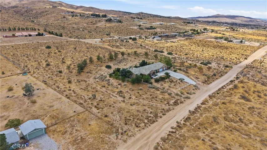26475 Horizon, Apple Valley, California 92308