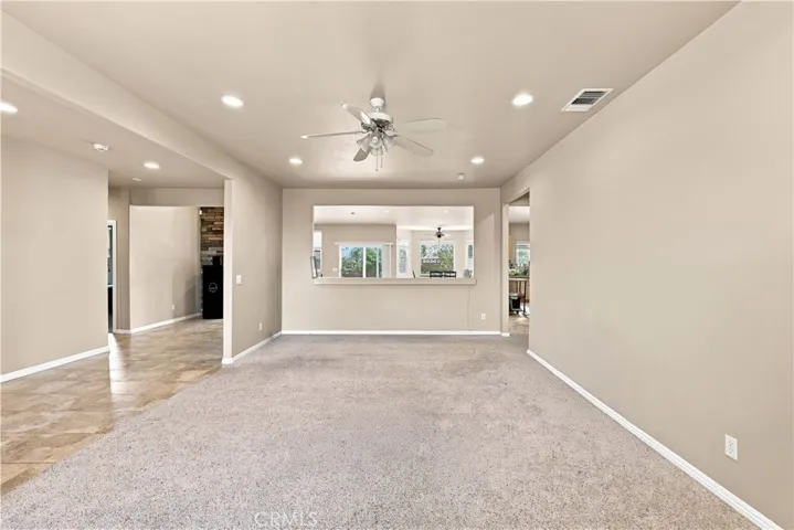 26475 Horizon, Apple Valley, California 92308