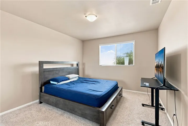 26475 Horizon, Apple Valley, California 92308