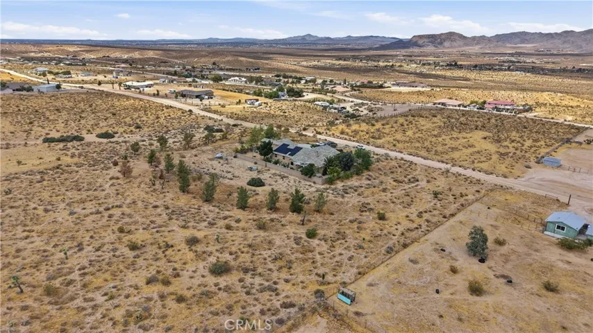 26475 Horizon, Apple Valley, California 92308