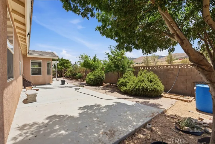 26475 Horizon, Apple Valley, California 92308