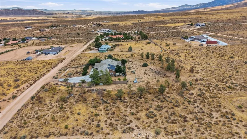 26475 Horizon, Apple Valley, California 92308