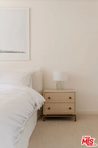 121 N Almont Drive 304, Beverly Hills, California 90211