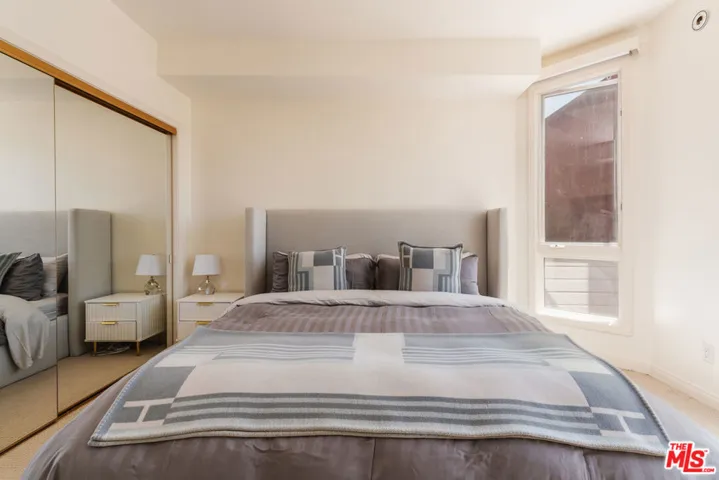 121 N Almont Drive 304, Beverly Hills, California 90211