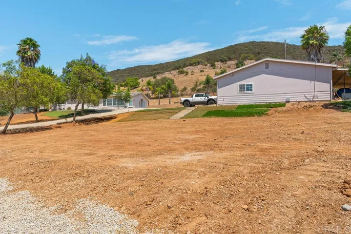 2051 Rainbow Glen Road, Fallbrook, California 92028