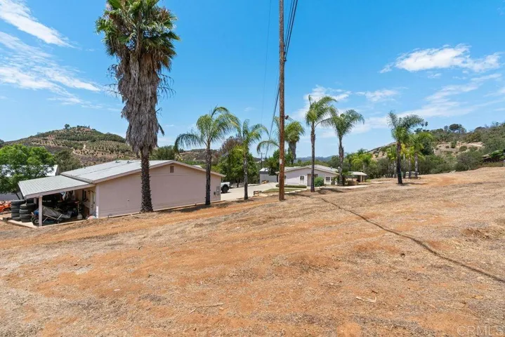 2051 Rainbow Glen Road, Fallbrook, California 92028