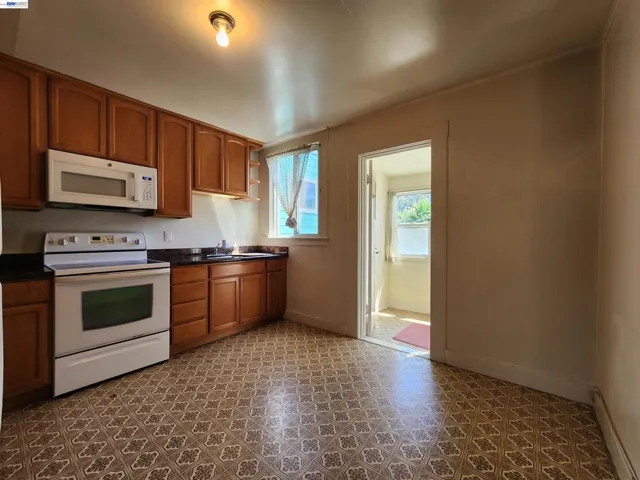 1470 25th Ave, San Francisco, California 94122