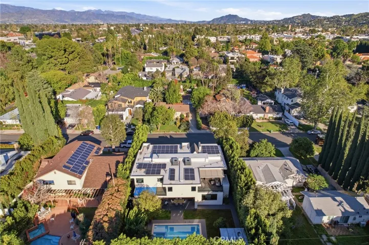 4545 Stern Avenue, Sherman Oaks, California 91423