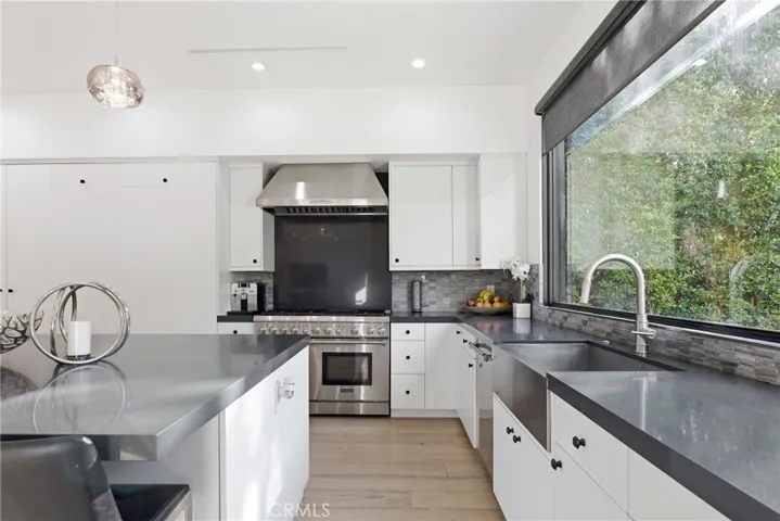4545 Stern Avenue, Sherman Oaks, California 91423