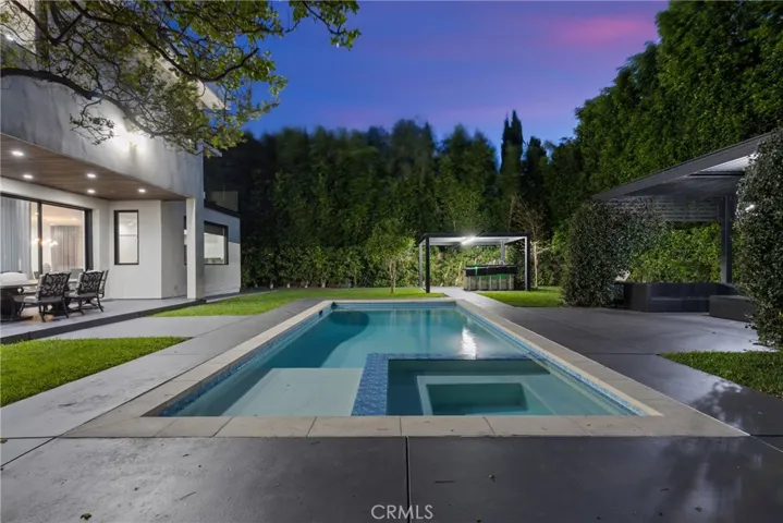 4545 Stern Avenue, Sherman Oaks, California 91423