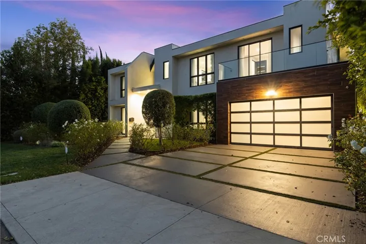 4545 Stern Avenue, Sherman Oaks, California 91423
