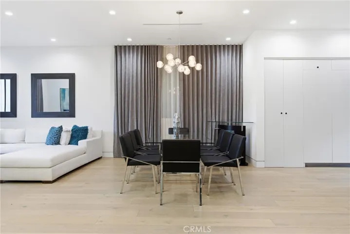 4545 Stern Avenue, Sherman Oaks, California 91423