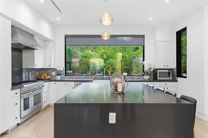 4545 Stern Avenue, Sherman Oaks, California 91423