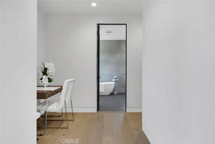 4545 Stern Avenue, Sherman Oaks, California 91423