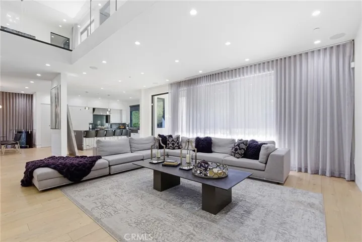 4545 Stern Avenue, Sherman Oaks, California 91423