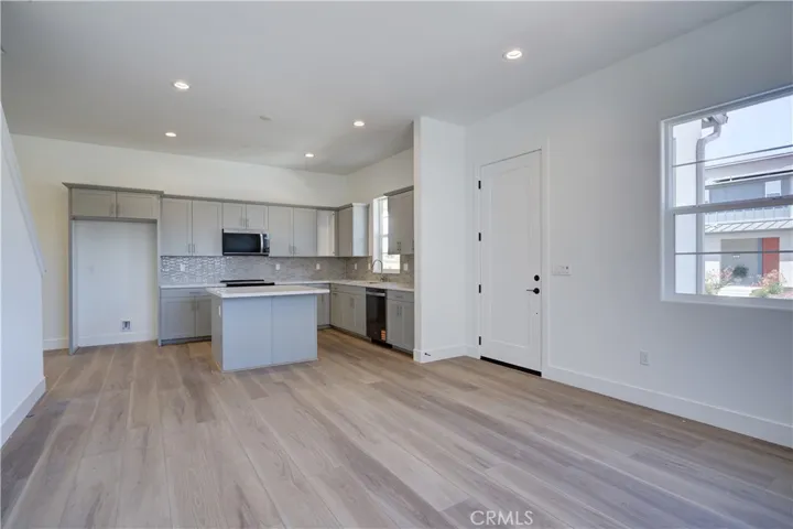 213 Kitty Hawk Court, San Luis Obispo, California 93401