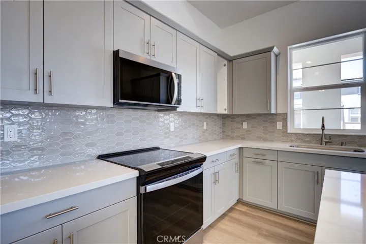 213 Kitty Hawk Court, San Luis Obispo, California 93401