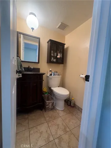 11542 Burbank Boulevard 8, Los Angeles, California 91601