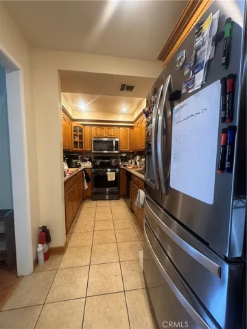 11542 Burbank Boulevard 8, Los Angeles, California 91601
