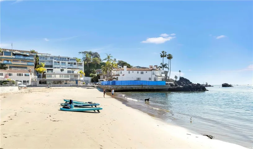 2712 Shell Street, Corona Del Mar, California 92625
