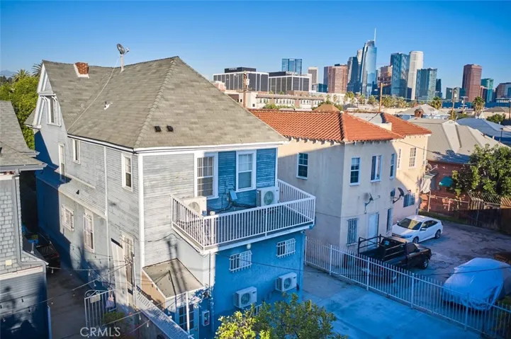 1840 W 11th Place, Los Angeles, California 90006