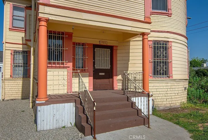 1703 Toberman Street, Los Angeles, California 90015