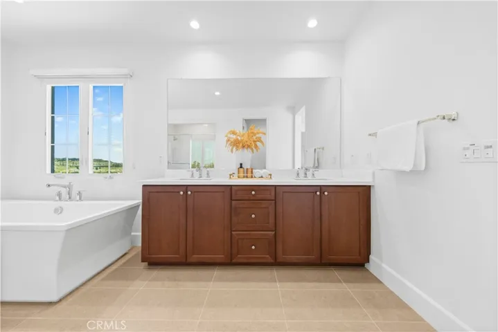 149 Summerland, Irvine, California 92602