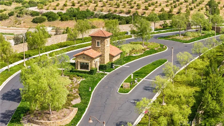 149 Summerland, Irvine, California 92602