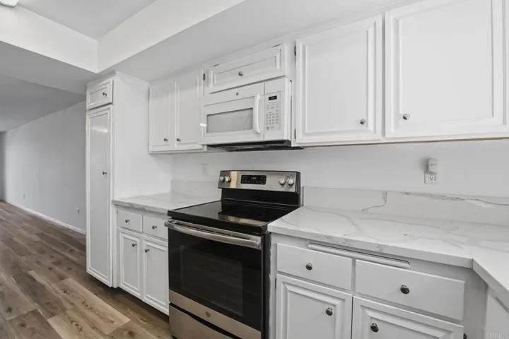 2475 Jefferson 103, Carlsbad, California 92008