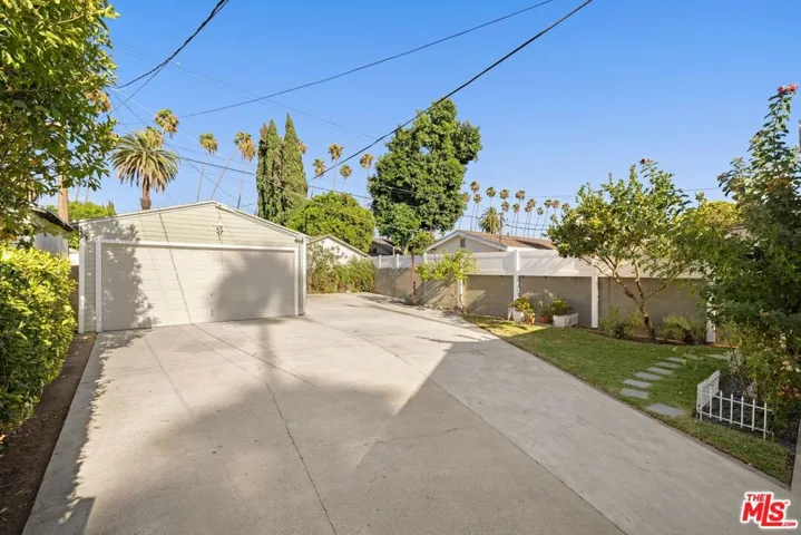 4820 S Van Ness Avenue, Los Angeles, California 90062