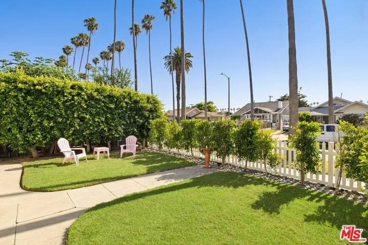 4820 S Van Ness Avenue, Los Angeles, California 90062