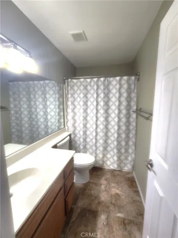 15181 Kimball, Hesperia, California 92345