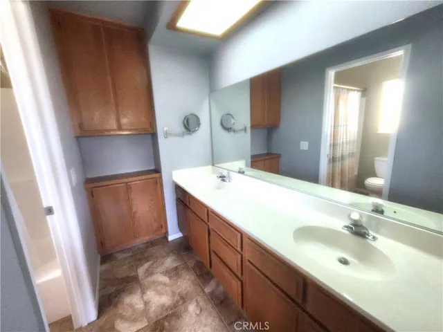 15181 Kimball, Hesperia, California 92345